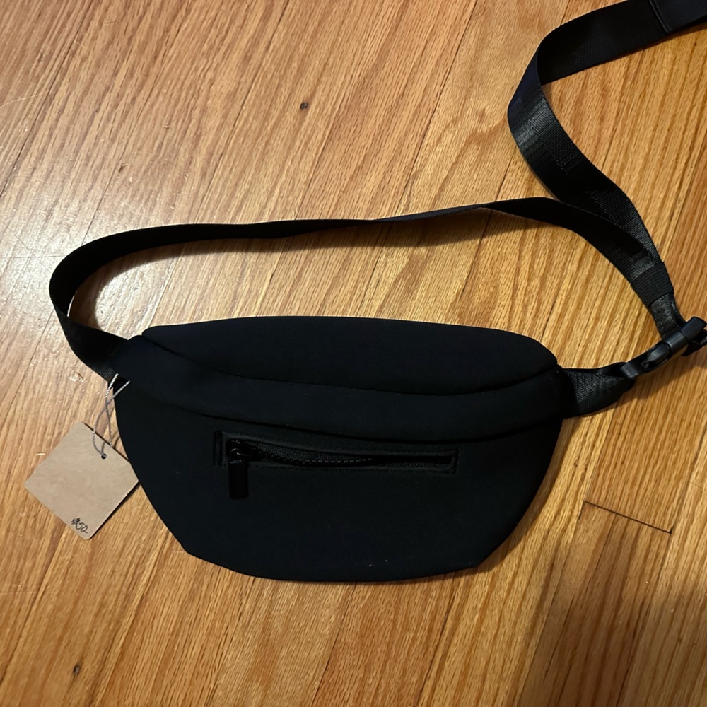 Neoprene crossbody bag